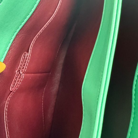 CHANEL CC Flap Handle Bag - Picture 7 of 11